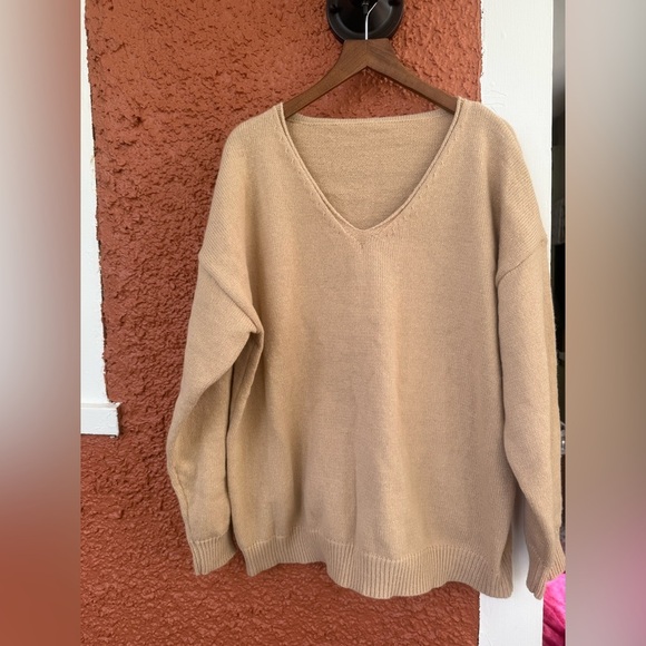 Women’s Basic V-Neck Pullover Sweater Tan Neutral Size Extra Large - Picture 1 of 4
